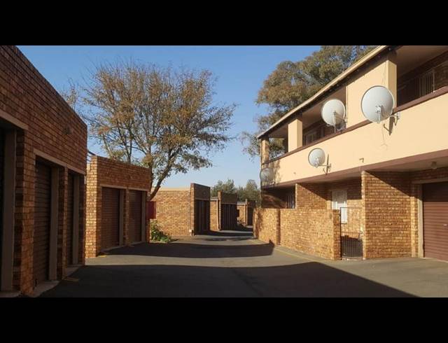 2 BEDROOM PROPERTY TO RENT IN TERENURE